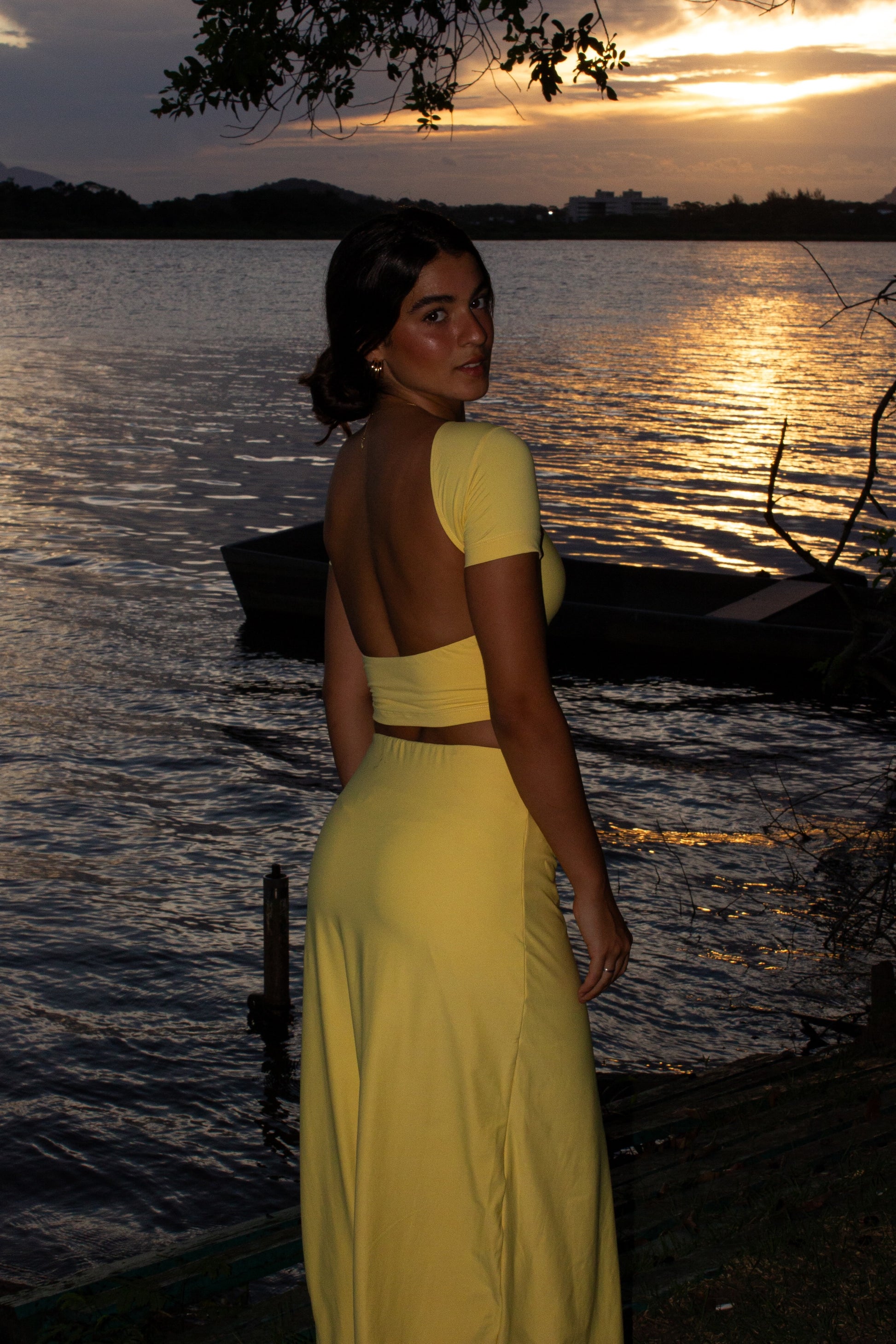 Top Backless