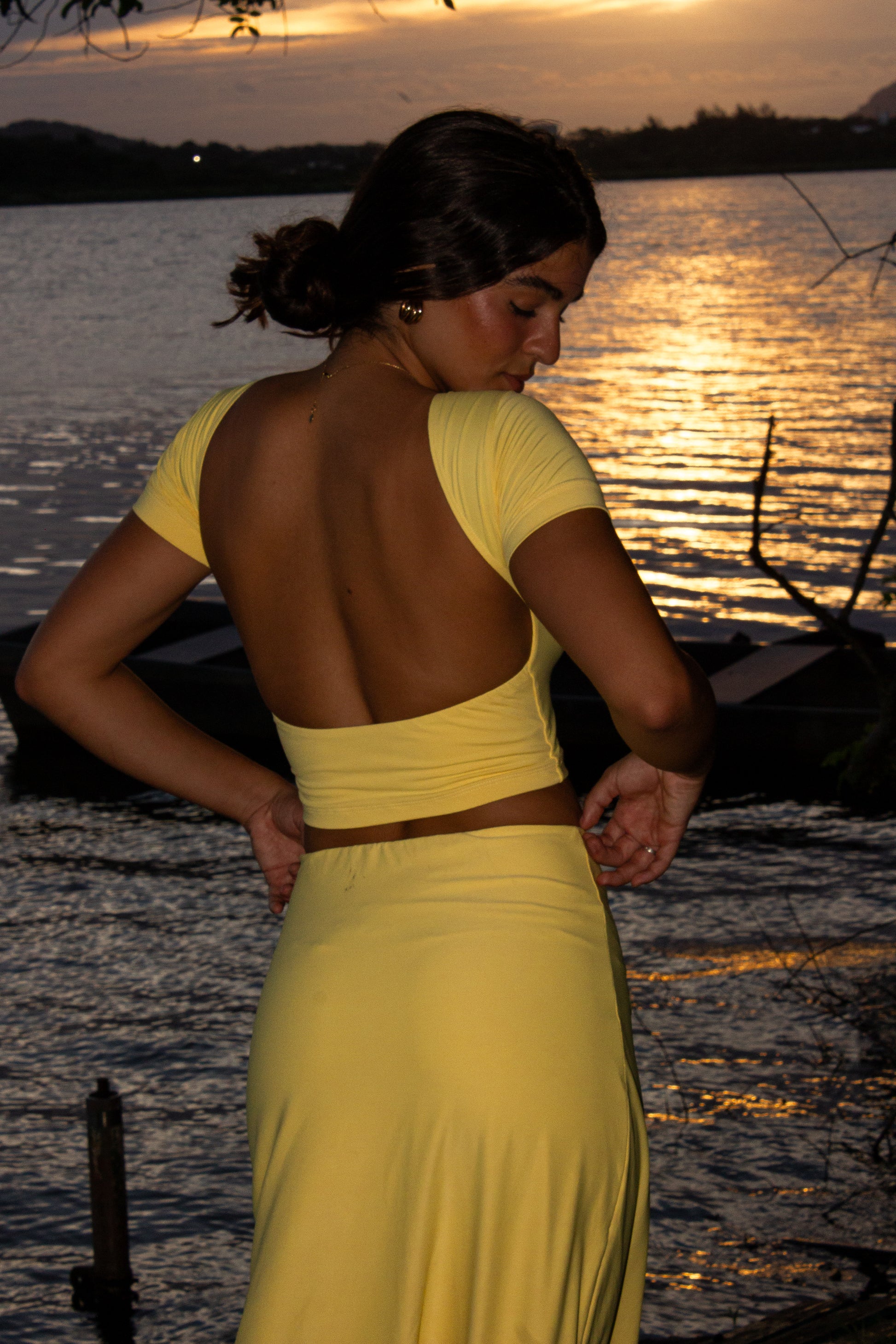 Top Backless